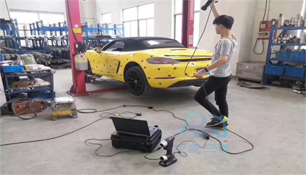 汽車A級曲面逆向設(shè)計